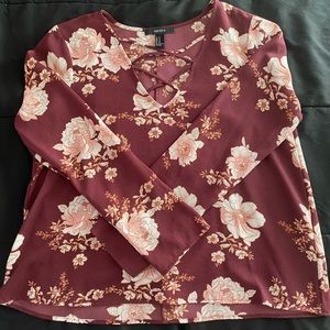 Maroon flower top